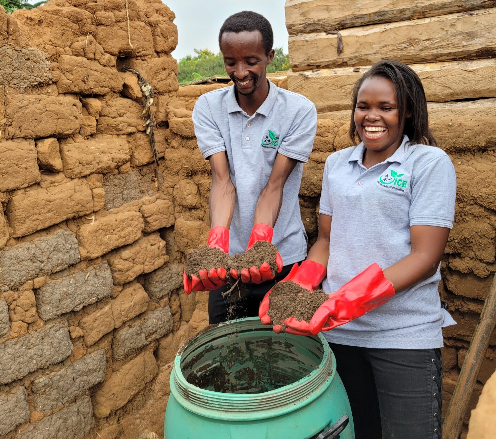 Read more about the article Komposttoiletten für mehr Resilienz: Regenerative Sanitärversorgung im Flüchtlingscamp Nakivale